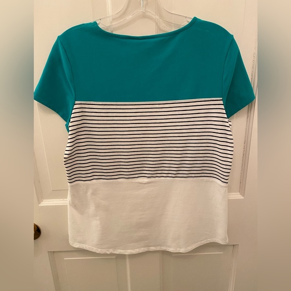 Chico’s Block Design Tee Shirt - Picture 4 of 4